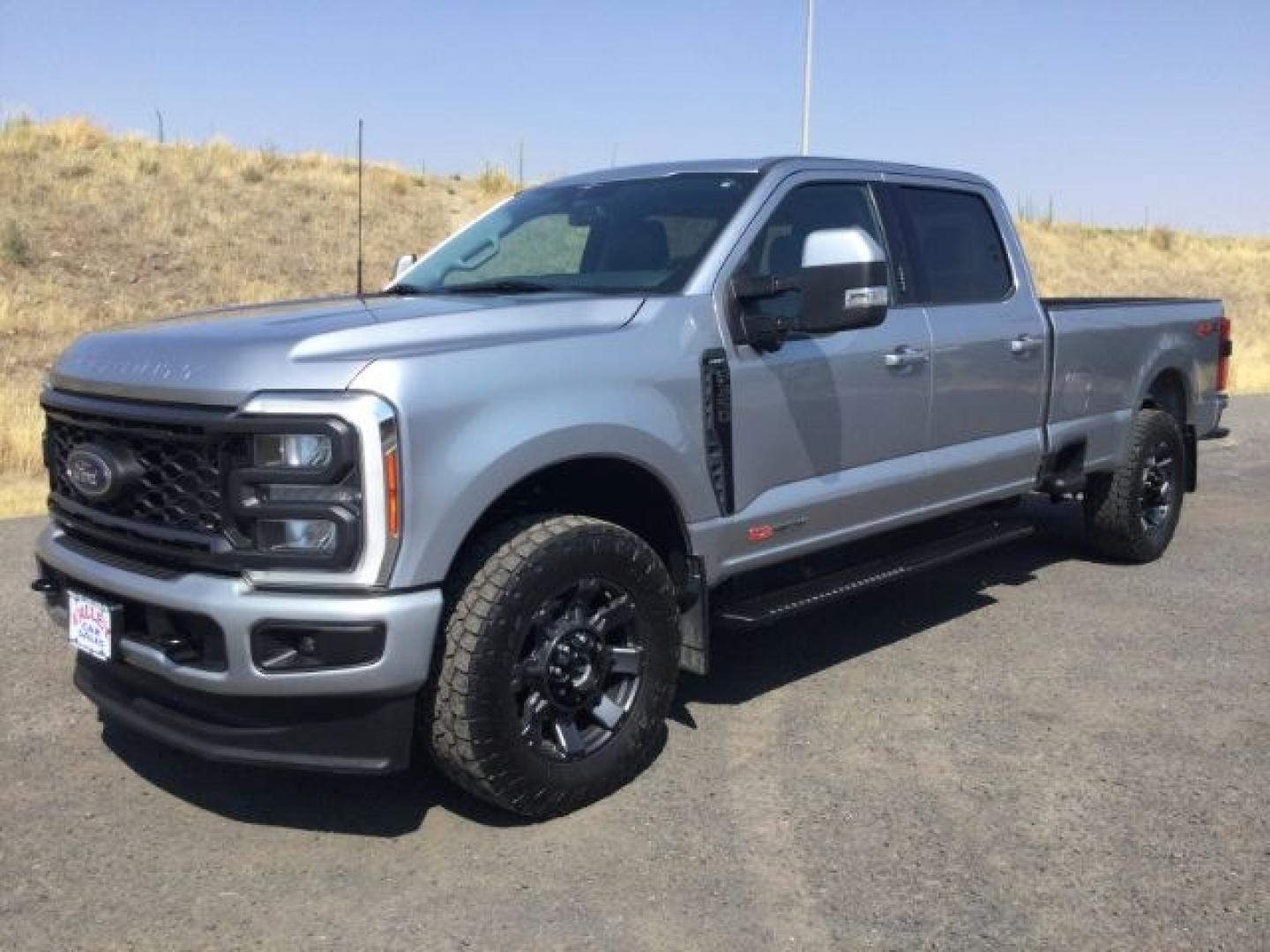 2023 Iconic Silver Metallic /Black Onyx Ford F-350 LARIAT (1FT8W3BM7PE) with an Powerstroke 6.7L V-8 diesel direct injection engine, 10 speed automatic transmission, located at 1801 Main Street, Lewiston, 83501, (208) 743-9371, 46.417065, -117.004799- Photo#15