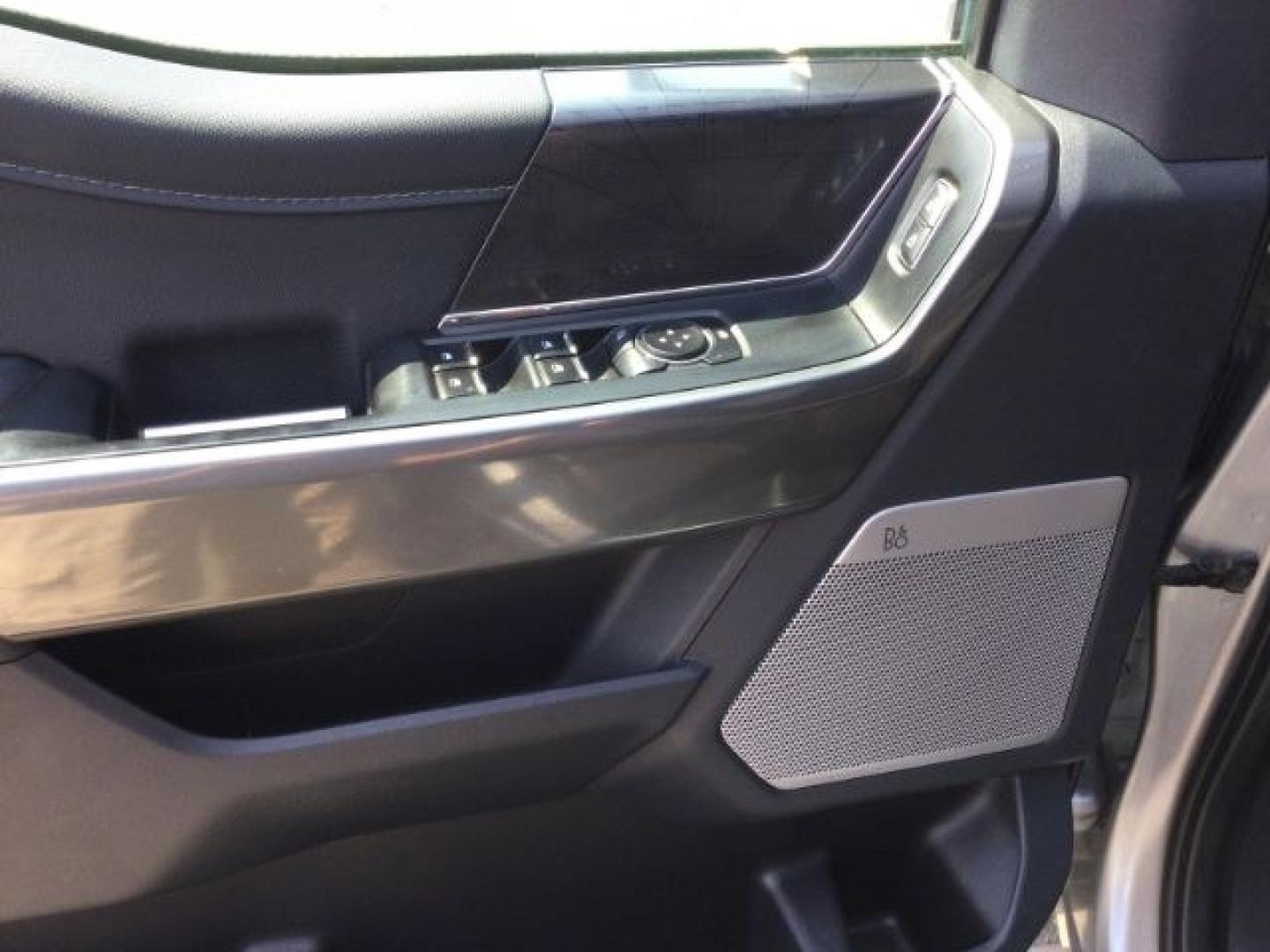 2022 Iconic Silver Metallic /Black w/Medium Dark Slate Ford F-150 XLT (1FTFW1E53NK) with an 5L V-8 port/direct injection engine, 10 speed automatic transmission, located at 1801 Main Street, Lewiston, 83501, (208) 743-9371, 46.417065, -117.004799- Photo#13