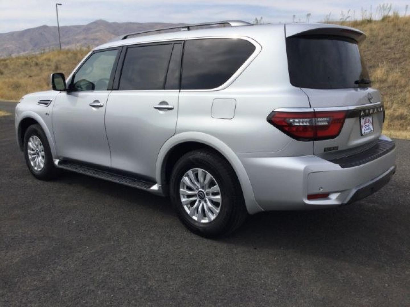 2021 Brilliant Silver Metallic /Charcoal Nissan Armada SV 4WD (JN8AY2AD0M9) with an Endurance 5.6L V-8 gasoline direct injection engine, 7-Speed Automatic transmission, located at 1801 Main Street, Lewiston, 83501, (208) 743-9371, 46.417065, -117.004799- Photo#10
