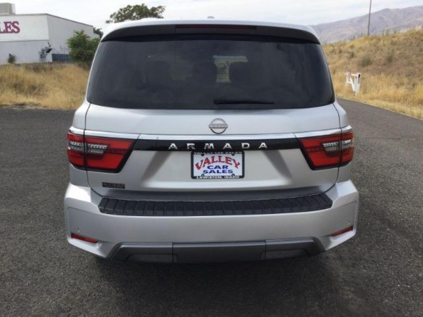 2021 Brilliant Silver Metallic /Charcoal Nissan Armada SV 4WD (JN8AY2AD0M9) with an Endurance 5.6L V-8 gasoline direct injection engine, 7-Speed Automatic transmission, located at 1801 Main Street, Lewiston, 83501, (208) 743-9371, 46.417065, -117.004799- Photo#11