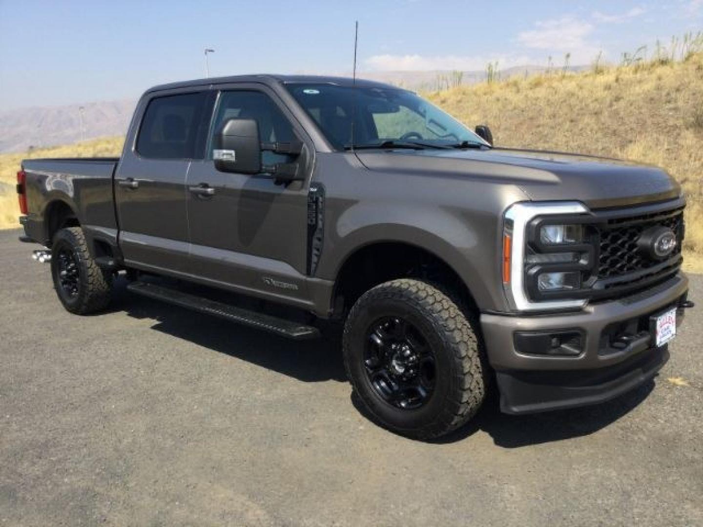 2023 Stone Grey Metallic /Medium Dark Slate Ford F-350 SD Crew Cab XLT 4x4 (1FT8W3BT9PE) with an 6.7L V8 OHV 16V DIESEL engine, 10 speed automatic transmission, located at 1801 Main Street, Lewiston, 83501, (208) 743-9371, 46.417065, -117.004799- Photo#20