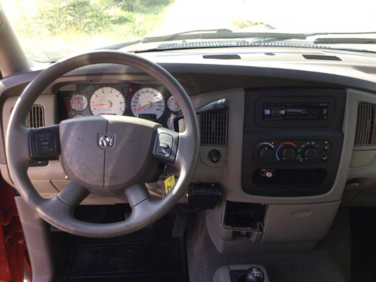 2005 Flame Red Clearcoat /Dark Slate Gray Dodge Ram 1500 SLT Quad Cab (1D7HU18D95S) with an HEMI Magnum 5.7L V-8 regular unleaded engine, 4 speed Automatic transmission, located at 1801 Main Street, Lewiston, 83501, (208) 743-9371, 46.417065, -117.004799- Photo#5