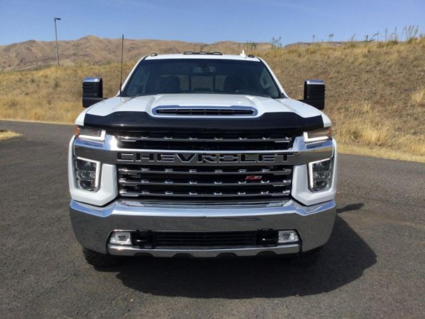 2023 Summit White /Jet Black Chevrolet Silverado 3500HD LTZ (1GC4YUEY2PF) with an Duramax 6.6L V-8 direct injection engine, 10-speed automatic transmission, located at 1801 Main Street, Lewiston, 83501, (208) 743-9371, 46.417065, -117.004799- Photo#15