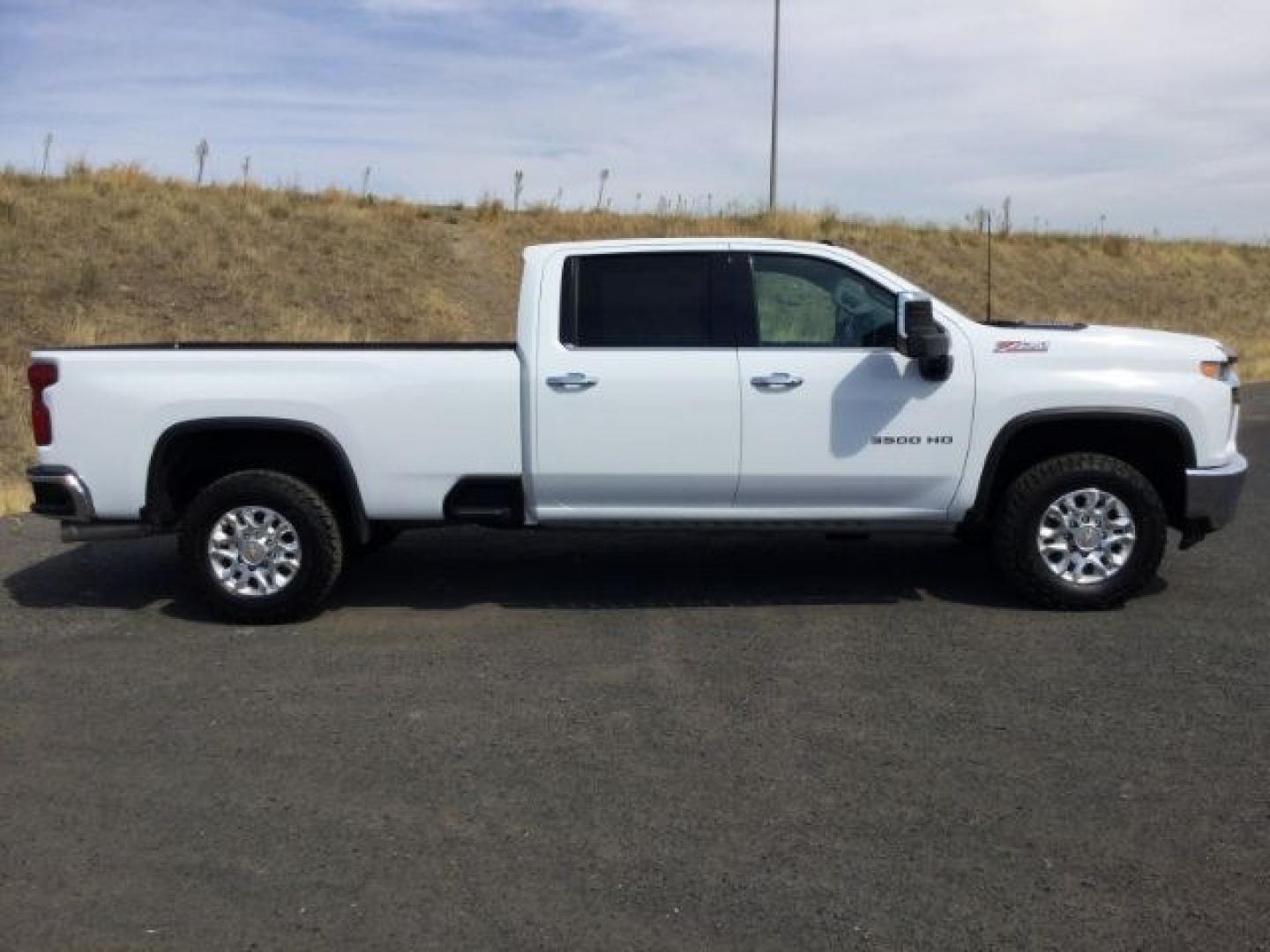 2023 Summit White /Jet Black Chevrolet Silverado 3500HD LTZ (1GC4YUEY2PF) with an Duramax 6.6L V-8 direct injection engine, 10-speed automatic transmission, located at 1801 Main Street, Lewiston, 83501, (208) 743-9371, 46.417065, -117.004799- Photo#16