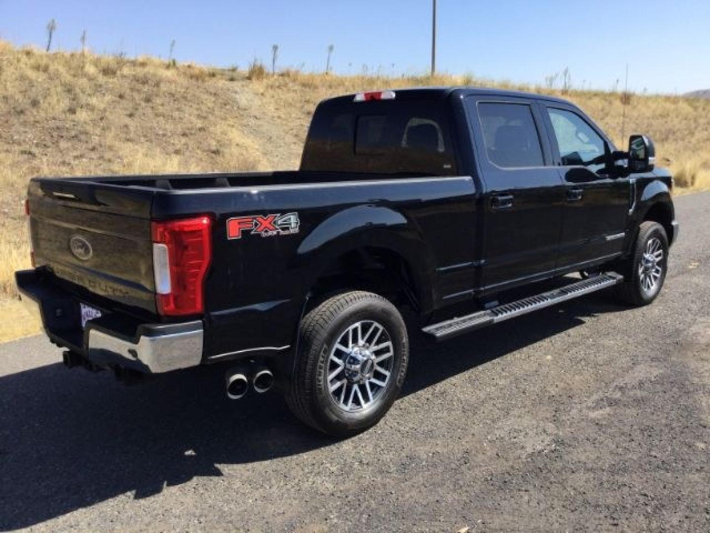 2017 Shadow Black /Black Ford F-350 LARIAT (1FT8W3BT1HE) with an Powerstroke 6.7L V-8 diesel direct injection engine, 6-Speed Automatic transmission, located at 1801 Main Street, Lewiston, 83501, (208) 743-9371, 46.417065, -117.004799- Photo#12