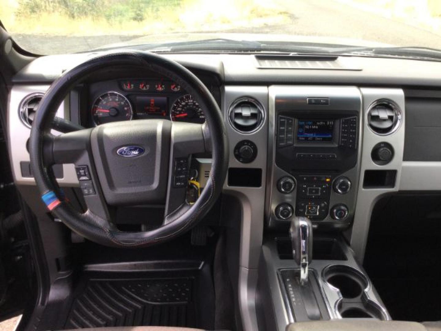 2013 Tuxedo Black Metallic /Black Ford F-150 FX4 (1FTFW1ET7DF) with an EcoBoost 3.5L V-6 gasoline direct injection engine, 6-Speed Automatic transmission, located at 1801 Main Street, Lewiston, 83501, (208) 743-9371, 46.417065, -117.004799- Photo#4