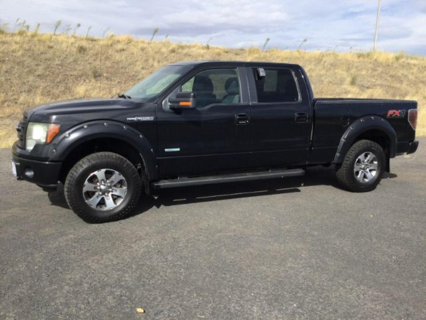 2013 Tuxedo Black Metallic /Black Ford F-150 FX4 (1FTFW1ET7DF) with an EcoBoost 3.5L V-6 gasoline direct injection engine, 6-Speed Automatic transmission, located at 1801 Main Street, Lewiston, 83501, (208) 743-9371, 46.417065, -117.004799- Photo#6