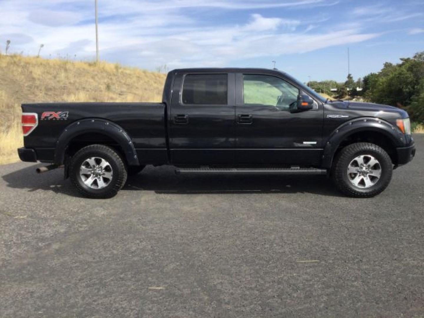 2013 Tuxedo Black Metallic /Black Ford F-150 FX4 (1FTFW1ET7DF) with an EcoBoost 3.5L V-6 gasoline direct injection engine, 6-Speed Automatic transmission, located at 1801 Main Street, Lewiston, 83501, (208) 743-9371, 46.417065, -117.004799- Photo#17