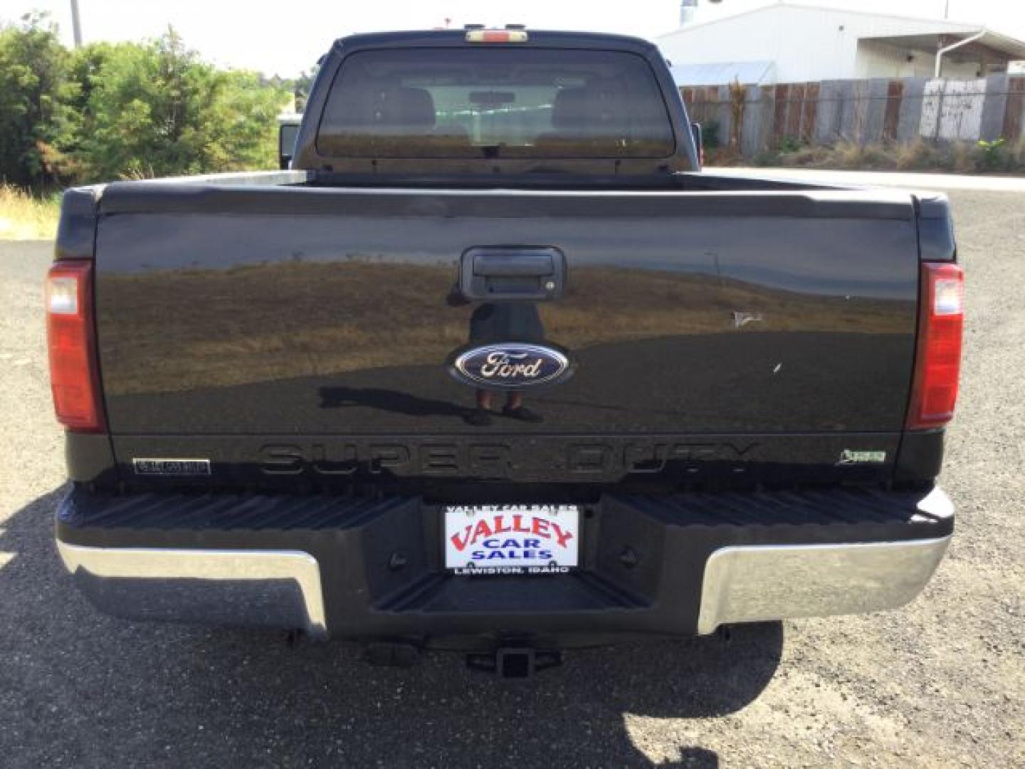 2011 Tuxedo Black Metallic /Adobe Cloth Ford F-250 Super Cab XLT 4x4 (1FT7X2B65BE) with an 6.2 EFI V8 engine, 6-Speed Automatic transmission, located at 1801 Main Street, Lewiston, 83501, (208) 743-9371, 46.417065, -117.004799- Photo#10