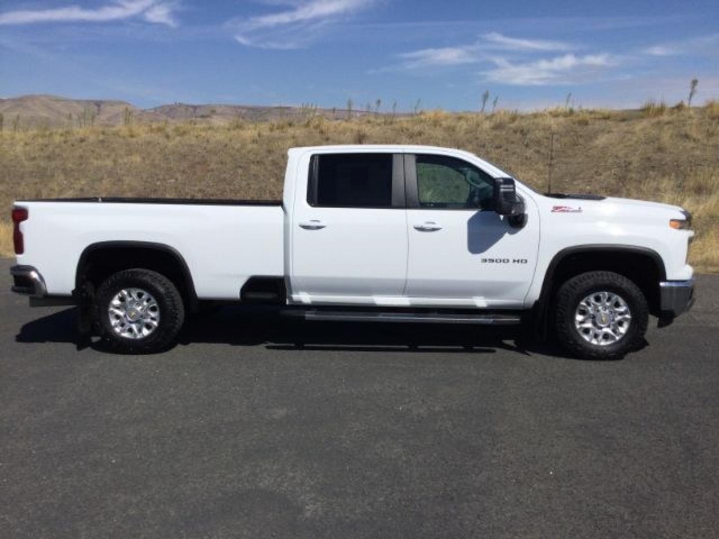 2024 Summit White Chevrolet Silverado 3500HD LT (1GC4YTEY6RF) , located at 1801 Main Street, Lewiston, 83501, (208) 743-9371, 46.417065, -117.004799- Photo#2