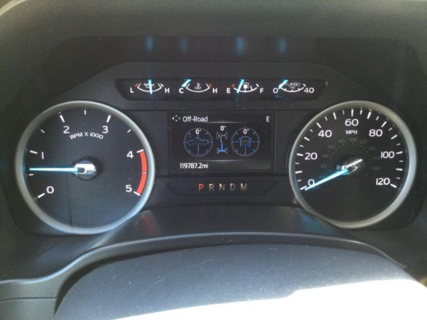 2022 Carbonized Gray Metallic /Medium Earth Gray Ford F-350 XLT Long Box (1FT8W3BT6NE) with an Powerstroke 6.7L V-8 direct injection engine, 10 speed automatic transmission, located at 1801 Main Street, Lewiston, 83501, (208) 743-9371, 46.417065, -117.004799- Photo#11