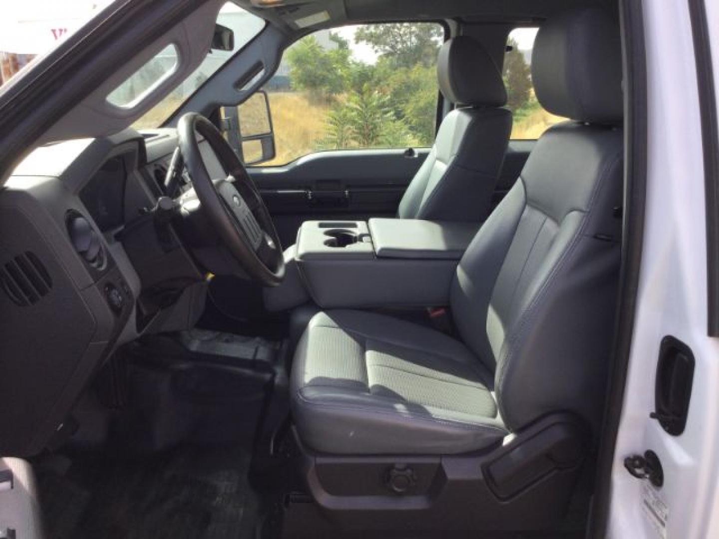 2015 Oxford White Ford F-350 XL SuperCab 4WD (1FD8X3BT6FE) , located at 1801 Main Street, Lewiston, 83501, (208) 743-9371, 46.417065, -117.004799- Photo#15