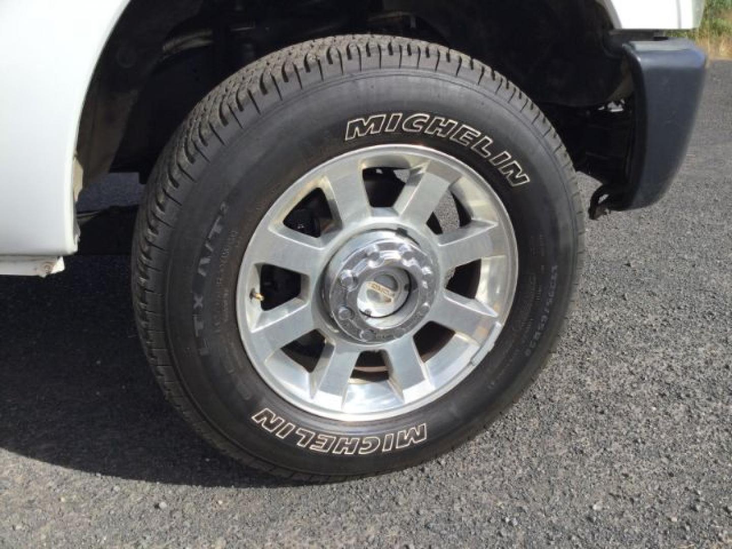2015 Oxford White Ford F-350 XL SuperCab 4WD (1FD8X3BT6FE) , located at 1801 Main Street, Lewiston, 83501, (208) 743-9371, 46.417065, -117.004799- Photo#19