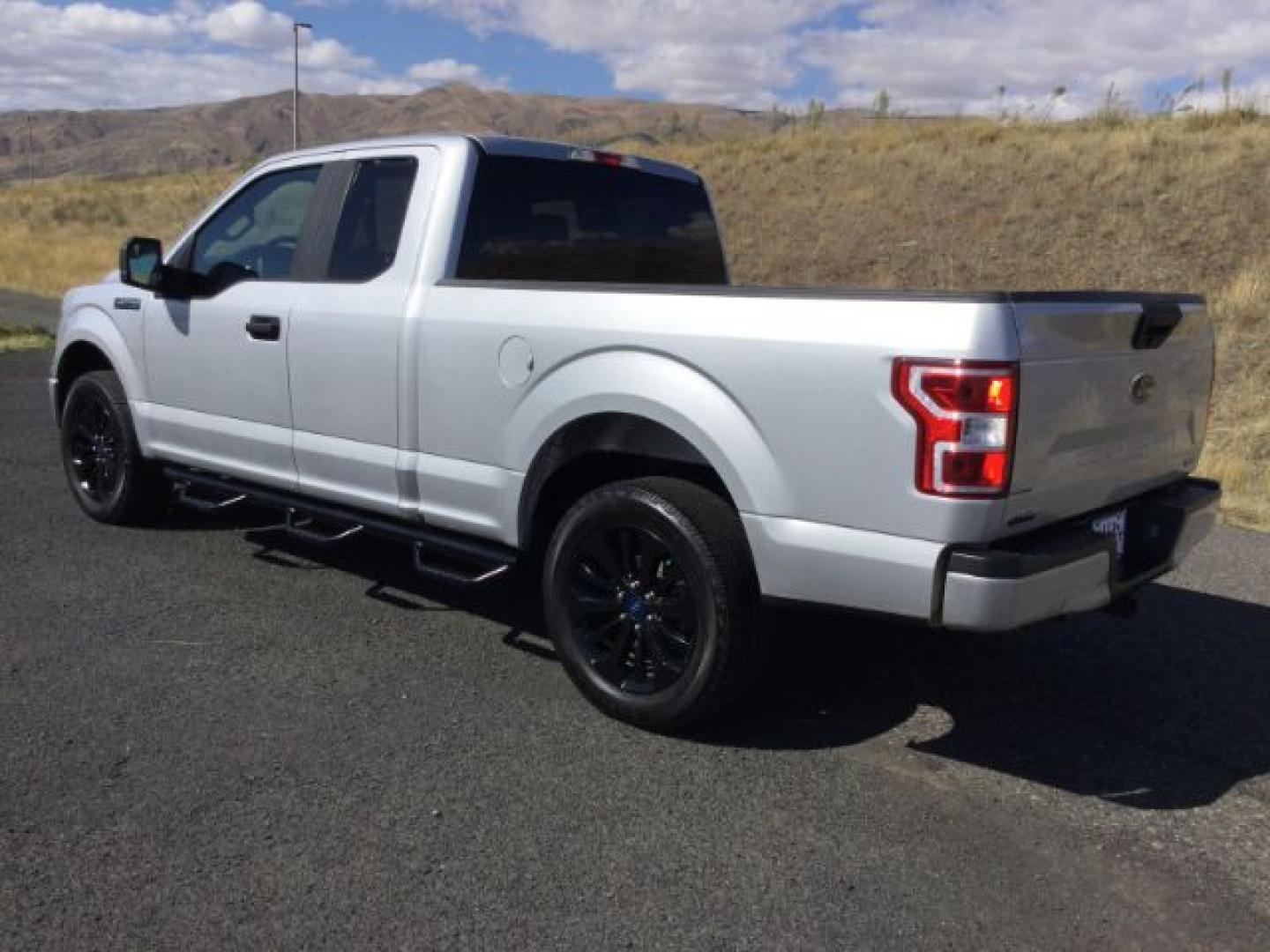 2019 Ingot Silver Metallic /Black Ford F-150 STX (1FTEX1EP8KK) with an EcoBoost 2.7L V-6 port/direct injection engine, 10-speed automatic transmission, located at 1801 Main Street, Lewiston, 83501, (208) 743-9371, 46.417065, -117.004799- Photo#2