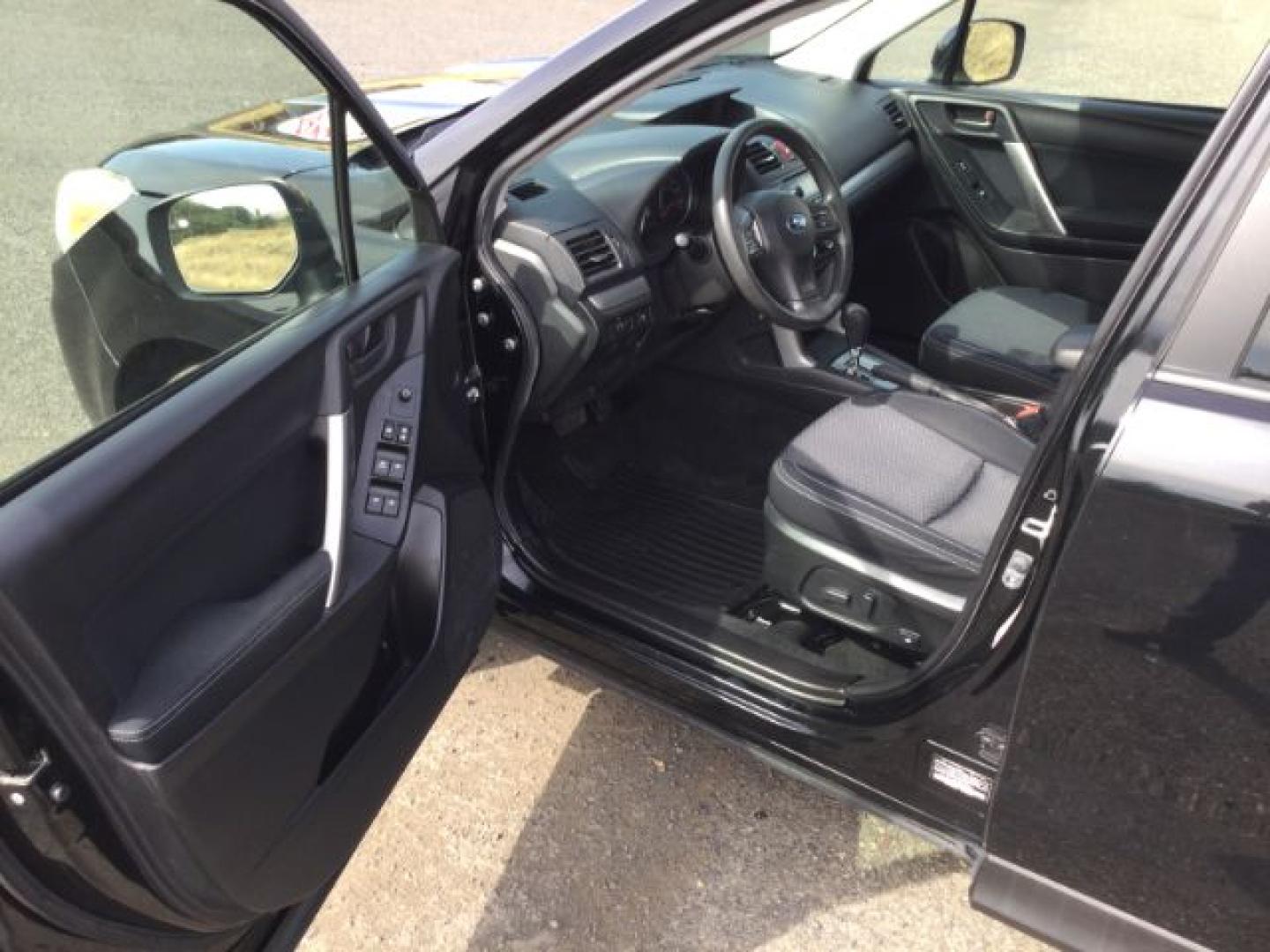 2015 Crystal Black Silica Subaru Forester 2.5i Premium (JF2SJADCXFH) with an 2.5L H-4 DOHC engine, located at 1801 Main Street, Lewiston, 83501, (208) 743-9371, 46.417065, -117.004799- Photo#6