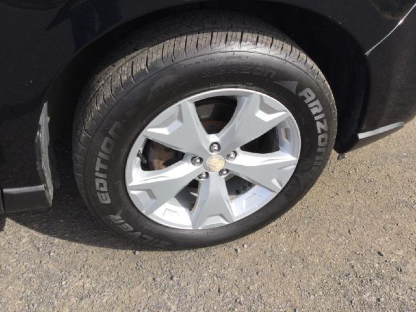 2015 Crystal Black Silica Subaru Forester 2.5i Premium (JF2SJADCXFH) with an 2.5L H-4 DOHC engine, located at 1801 Main Street, Lewiston, 83501, (208) 743-9371, 46.417065, -117.004799- Photo#15