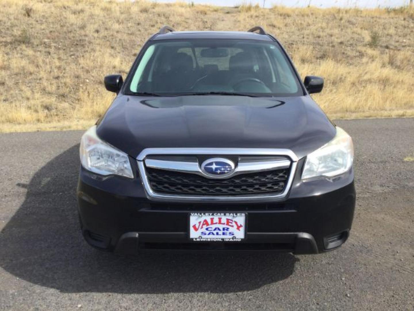 2015 Crystal Black Silica Subaru Forester 2.5i Premium (JF2SJADCXFH) with an 2.5L H-4 DOHC engine, located at 1801 Main Street, Lewiston, 83501, (208) 743-9371, 46.417065, -117.004799- Photo#22