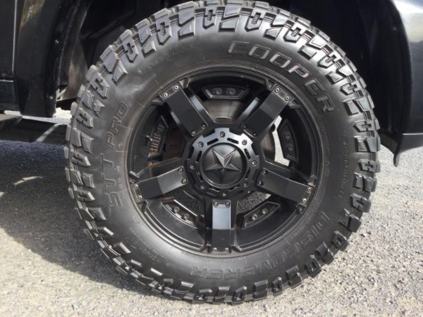 2014 Black Clearcoat /Diesel Gray/Black Ram 2500 Big Horn (3C6UR5DJ1EG) with an HEMI 6.4L V-8 VVT variable valve control engine, 6-Speed Automatic transmission, located at 1801 Main Street, Lewiston, 83501, (208) 743-9371, 46.417065, -117.004799- Photo#18