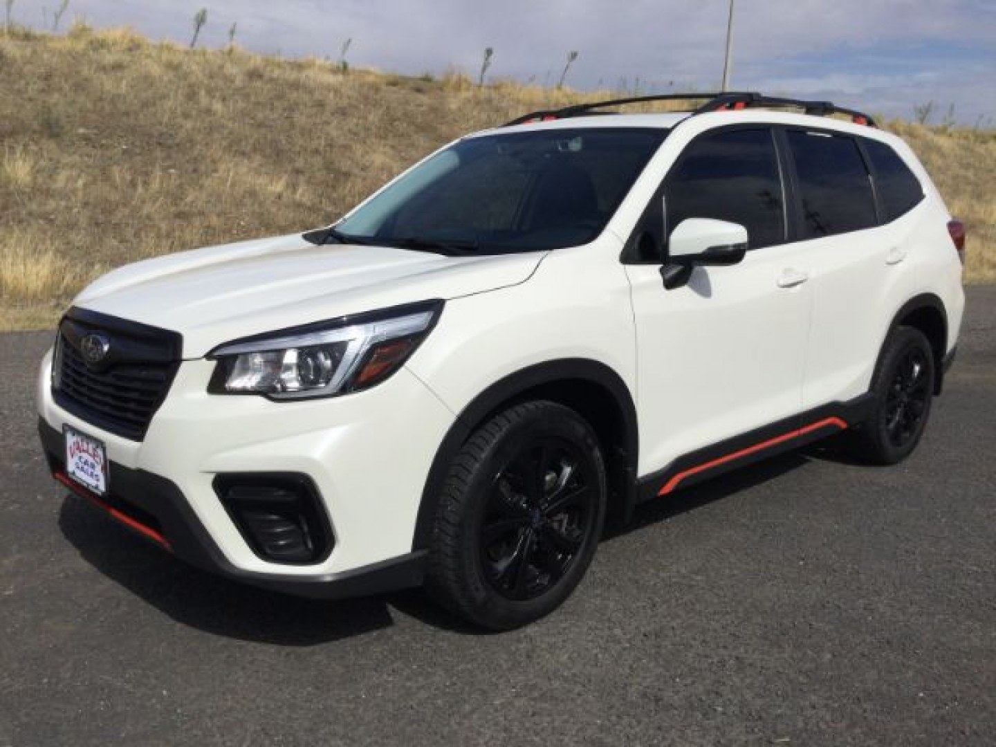 2019 Crystal White Pearl /Gray Subaru Forester Sport (JF2SKAKC9KH) with an 2.5L H-4 direct injection engine, Continuously Variable Transmission transmission, located at 1801 Main Street, Lewiston, 83501, (208) 743-9371, 46.417065, -117.004799- Photo#0