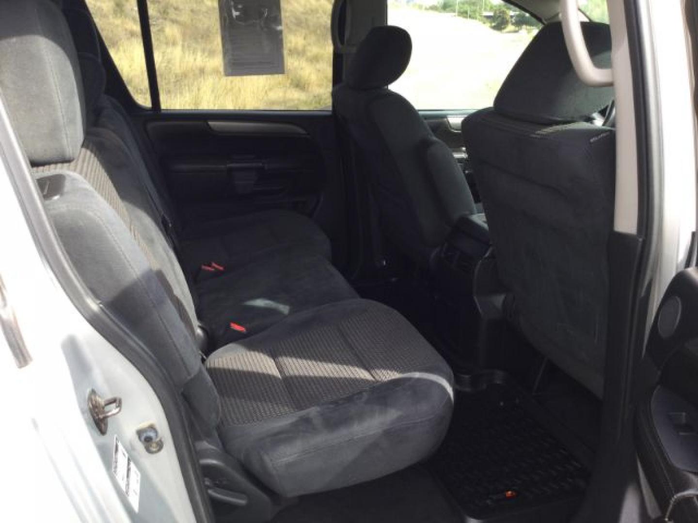 2014 Brilliant Silver /Charcoal Nissan Armada SL (5N1AA0NCXEN) with an Endurance 5.6L V-8 DOHC engine, Automatic transmission, located at 1801 Main Street, Lewiston, 83501, (208) 743-9371, 46.417065, -117.004799- Photo#19