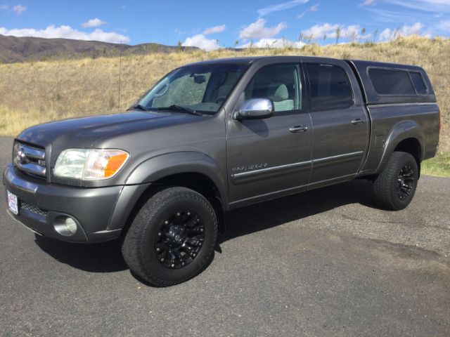 photo of 2005 Toyota Tundra SR5 V8
