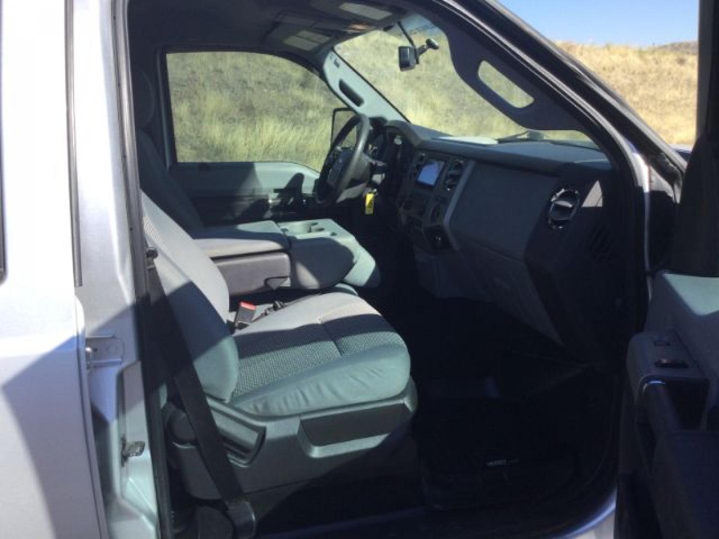 2016 Ingot Silver Metallic /Steel Ford F-250 XLT (1FT7W2BT2GE) with an Powerstroke 6.7L V-8 direct injection engine, Automatic transmission, located at 1801 Main Street, Lewiston, 83501, (208) 743-9371, 46.417065, -117.004799- Photo#16