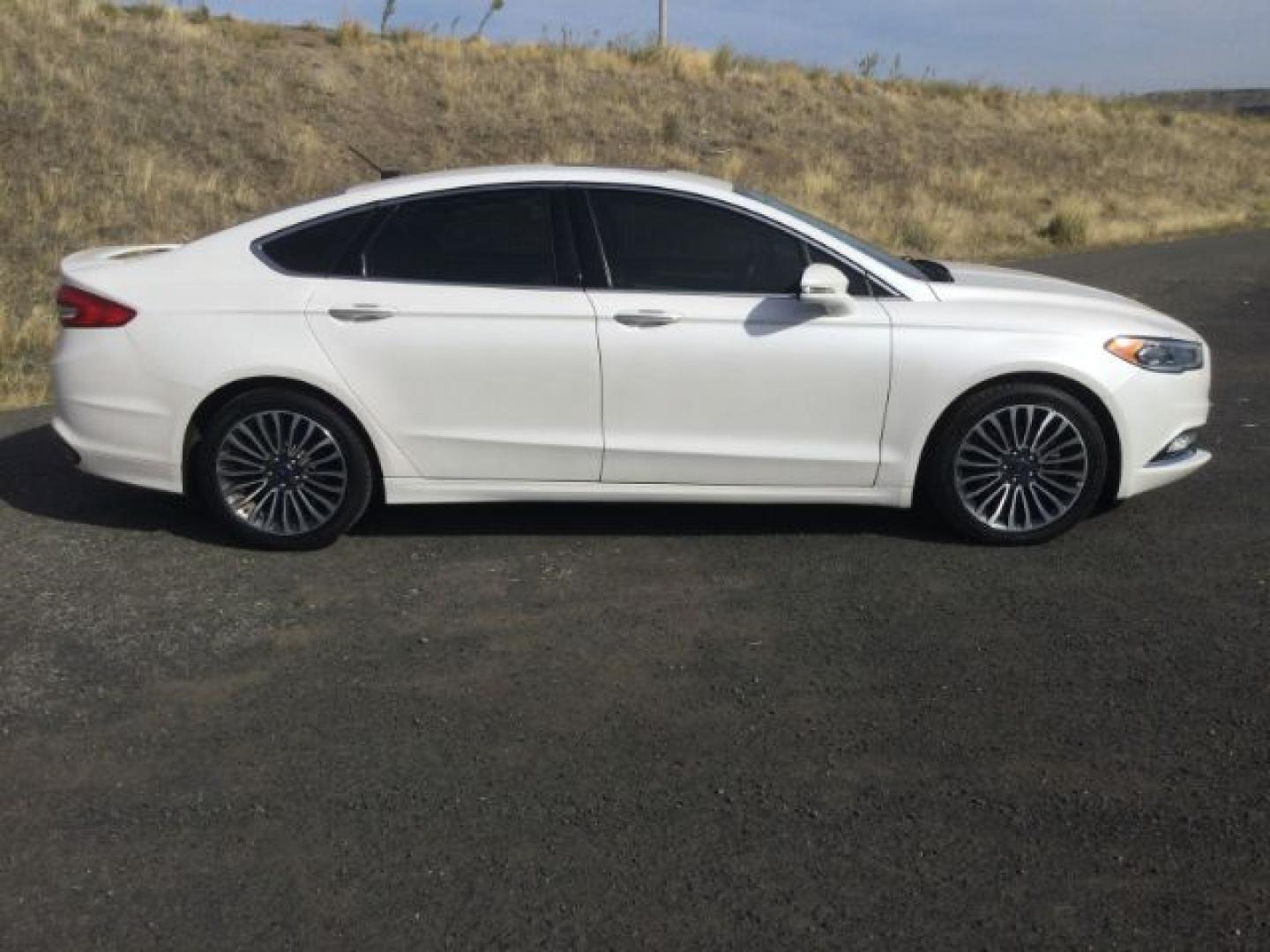 2017 White Platinum Metallic Tri-Coat /Medium Soft Ceramic Ford Fusion Titanium | Platinum (3FA6P0K9XHR) with an EcoBoost 2L I-4 direct injection engine, Automatic transmission, located at 1801 Main Street, Lewiston, 83501, (208) 743-9371, 46.417065, -117.004799- Photo#19