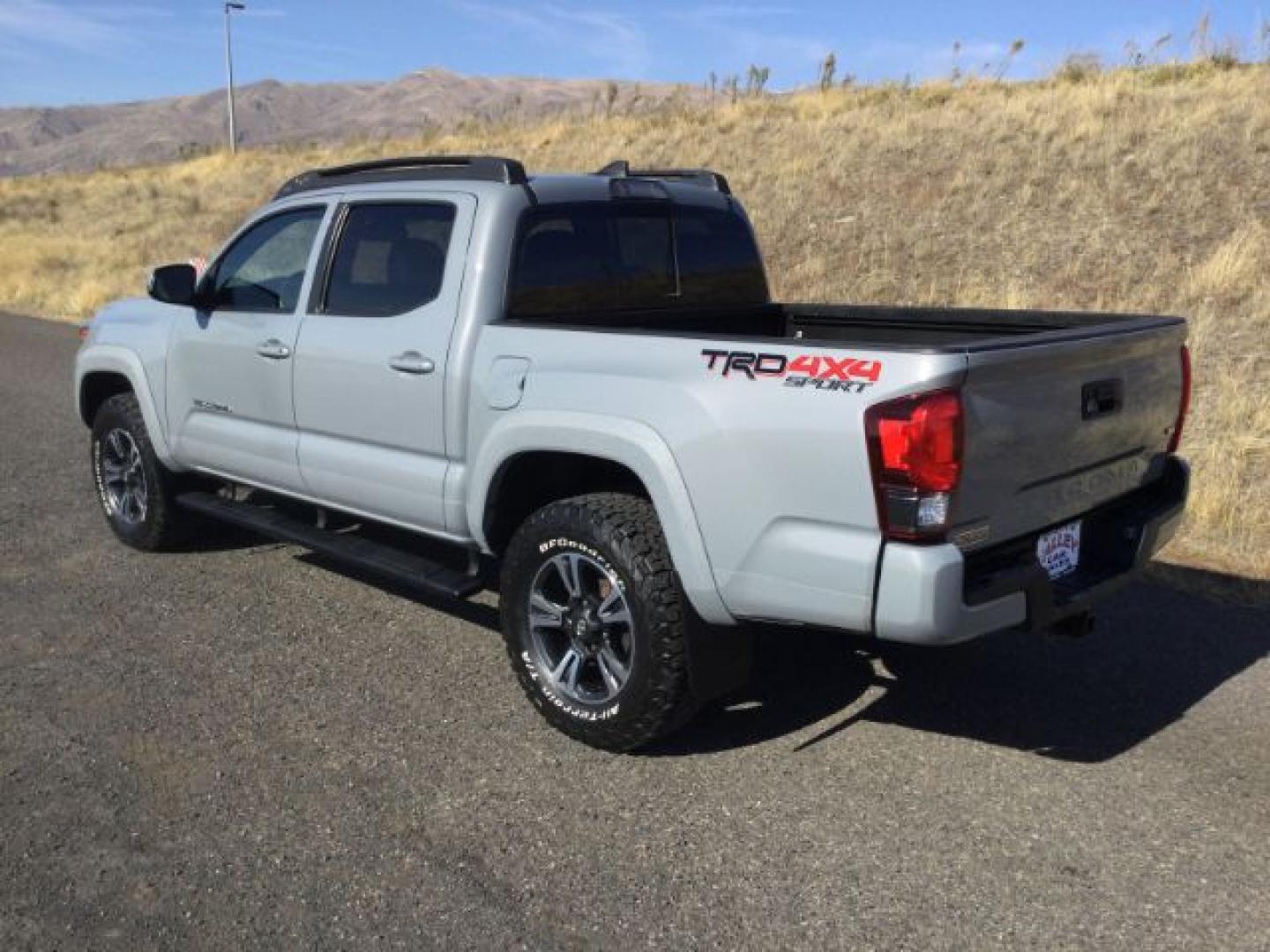 2019 Cement Gray Metallic /Black Leather Toyota Tacoma TRD Sport (5TFCZ5AN5KX) with an 3.5L V-6 port/direct injection engine, 6 Speed Manual transmission, located at 1801 Main Street, Lewiston, 83501, (208) 743-9371, 46.417065, -117.004799- Photo#6