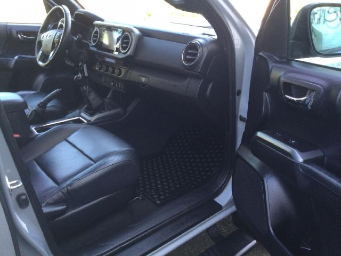 2019 Cement Gray Metallic /Black Leather Toyota Tacoma TRD Sport (5TFCZ5AN5KX) with an 3.5L V-6 port/direct injection engine, 6 Speed Manual transmission, located at 1801 Main Street, Lewiston, 83501, (208) 743-9371, 46.417065, -117.004799- Photo#11