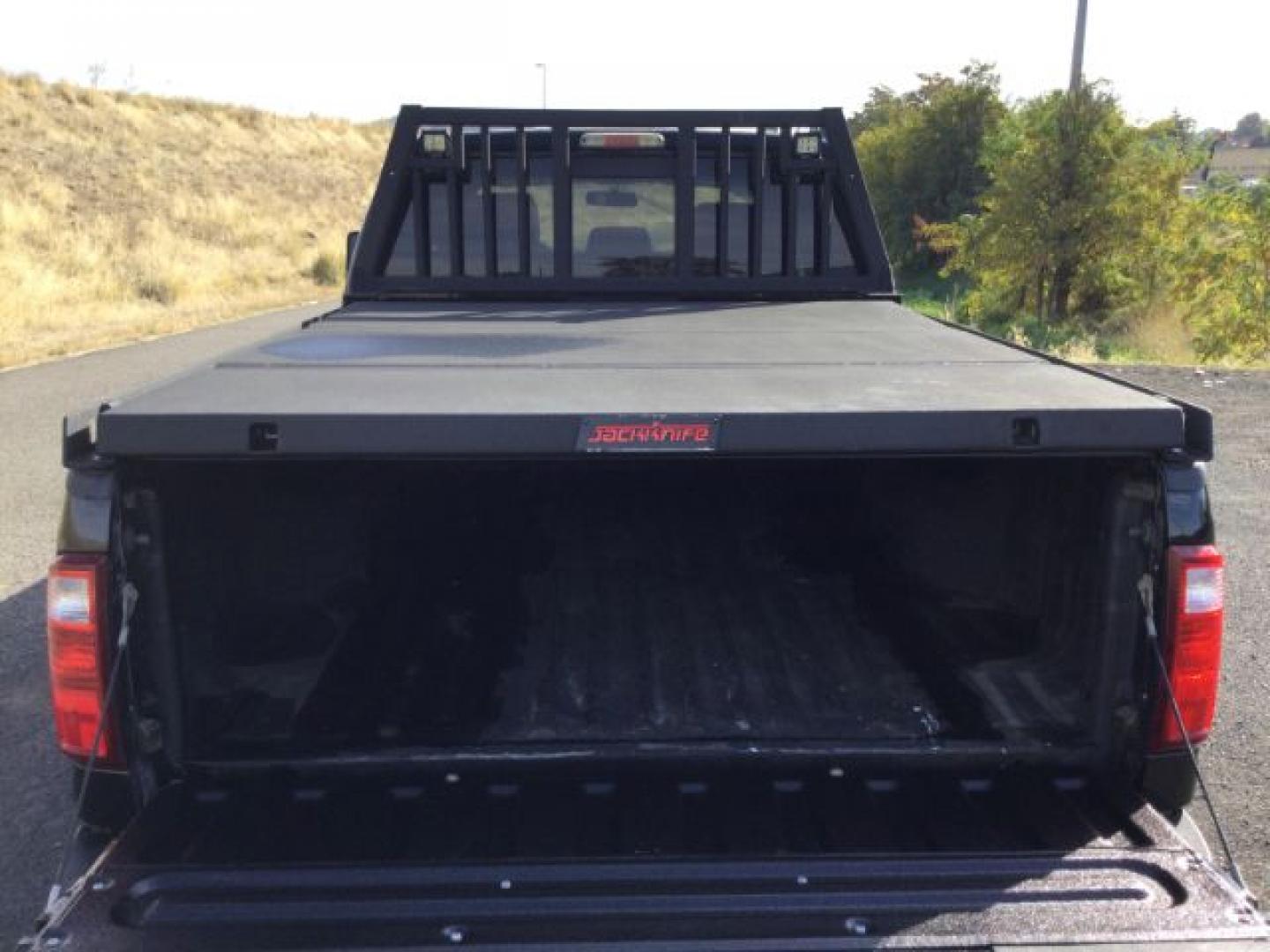 2013 Tuxedo Black Metallic /Black Ford F-350 LARIAT (1FT8W3BT3DE) with an Powerstroke 6.7L V-8 xxxxxx engine, 6-Speed Automatic transmission, located at 1801 Main Street, Lewiston, 83501, (208) 743-9371, 46.417065, -117.004799- Photo#11