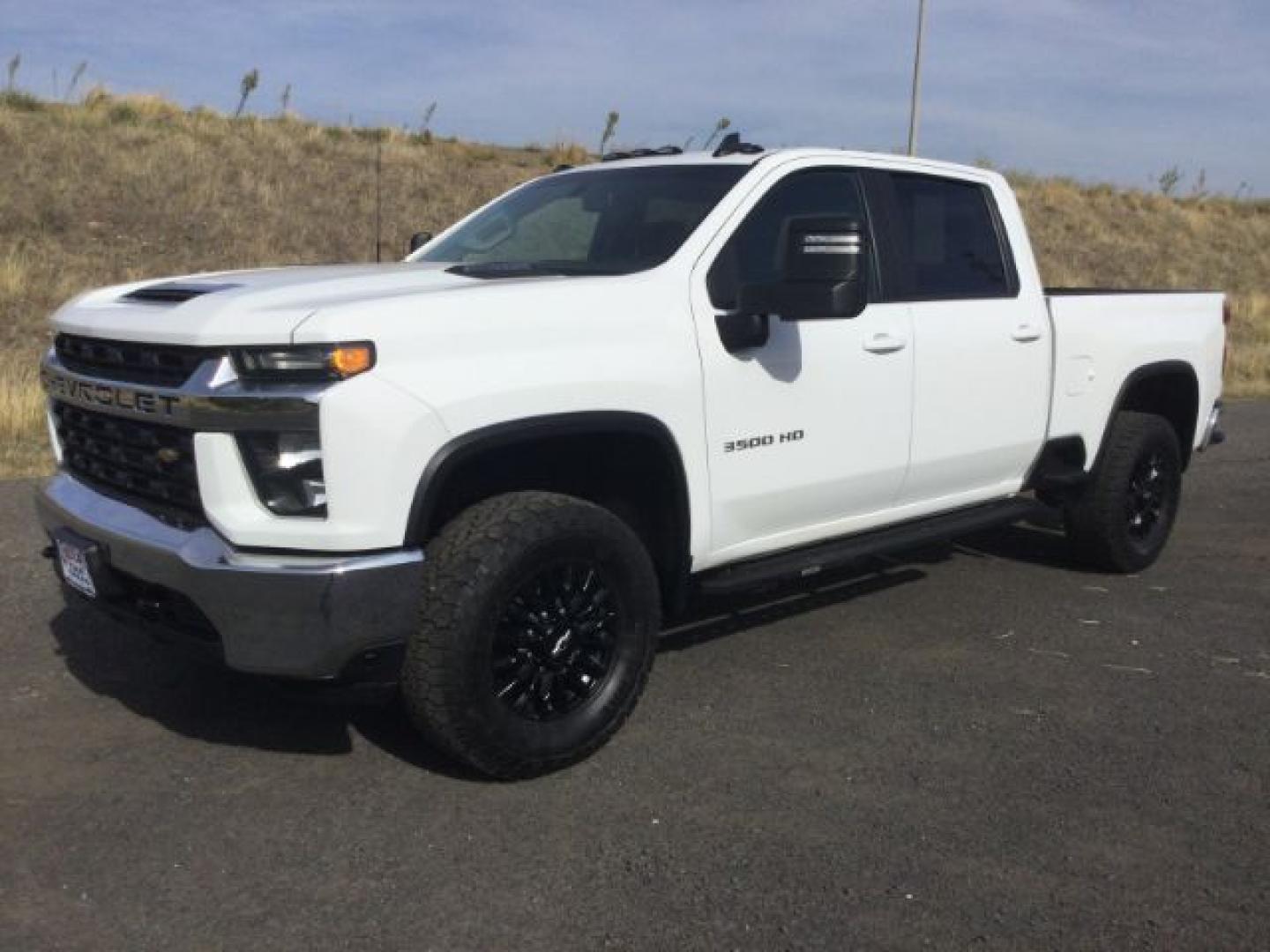 2023 Summit White /Jet Black Chevrolet Silverado 3500HD LT (1GC4YTEY4PF) with an Duramax 6.6L V-8 direct injection engine, 10-speed automatic transmission, located at 1801 Main Street, Lewiston, 83501, (208) 743-9371, 46.417065, -117.004799- Photo#0