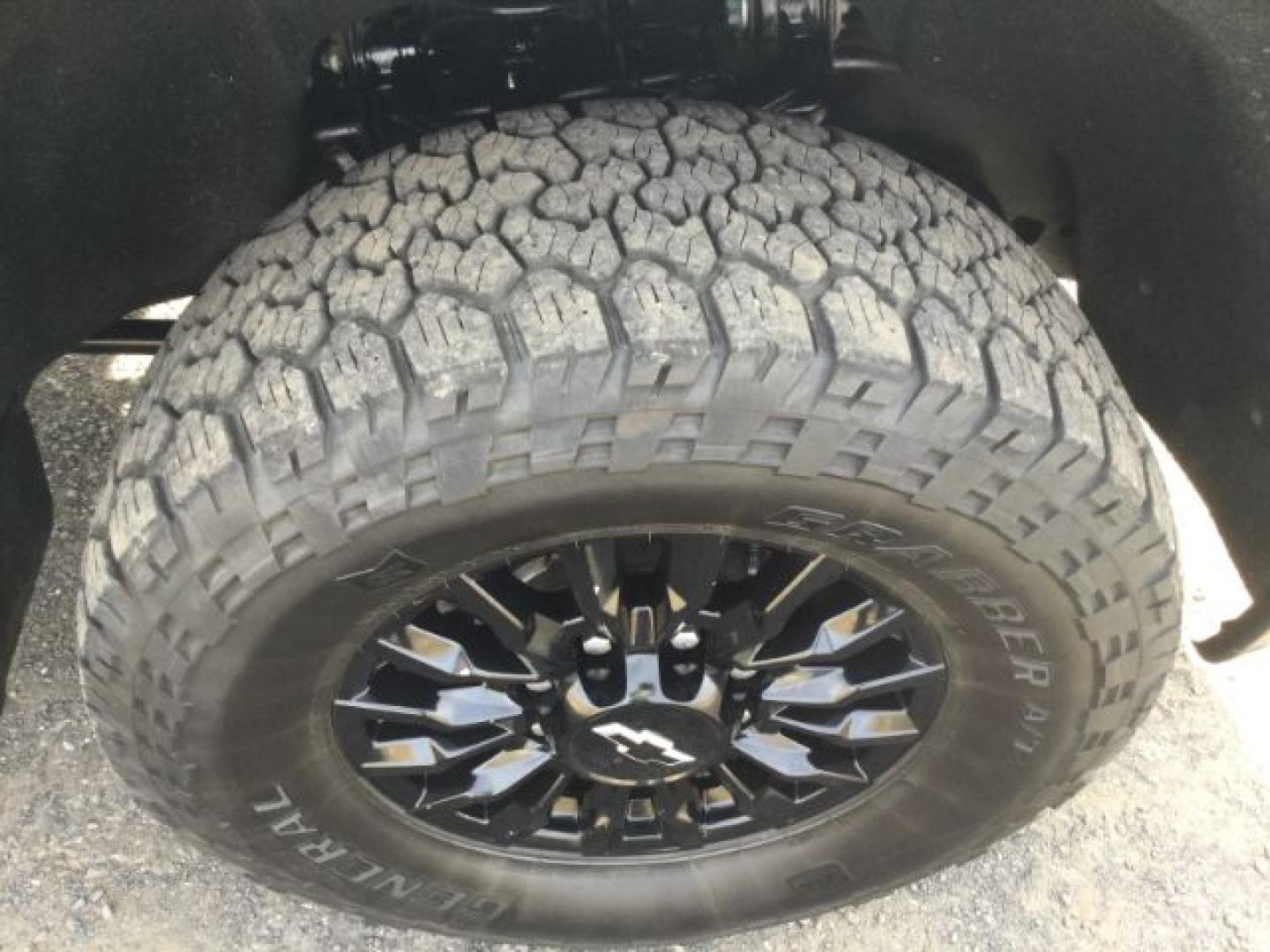 2023 Summit White /Jet Black Chevrolet Silverado 3500HD LT (1GC4YTEY4PF) with an Duramax 6.6L V-8 direct injection engine, 10-speed automatic transmission, located at 1801 Main Street, Lewiston, 83501, (208) 743-9371, 46.417065, -117.004799- Photo#13