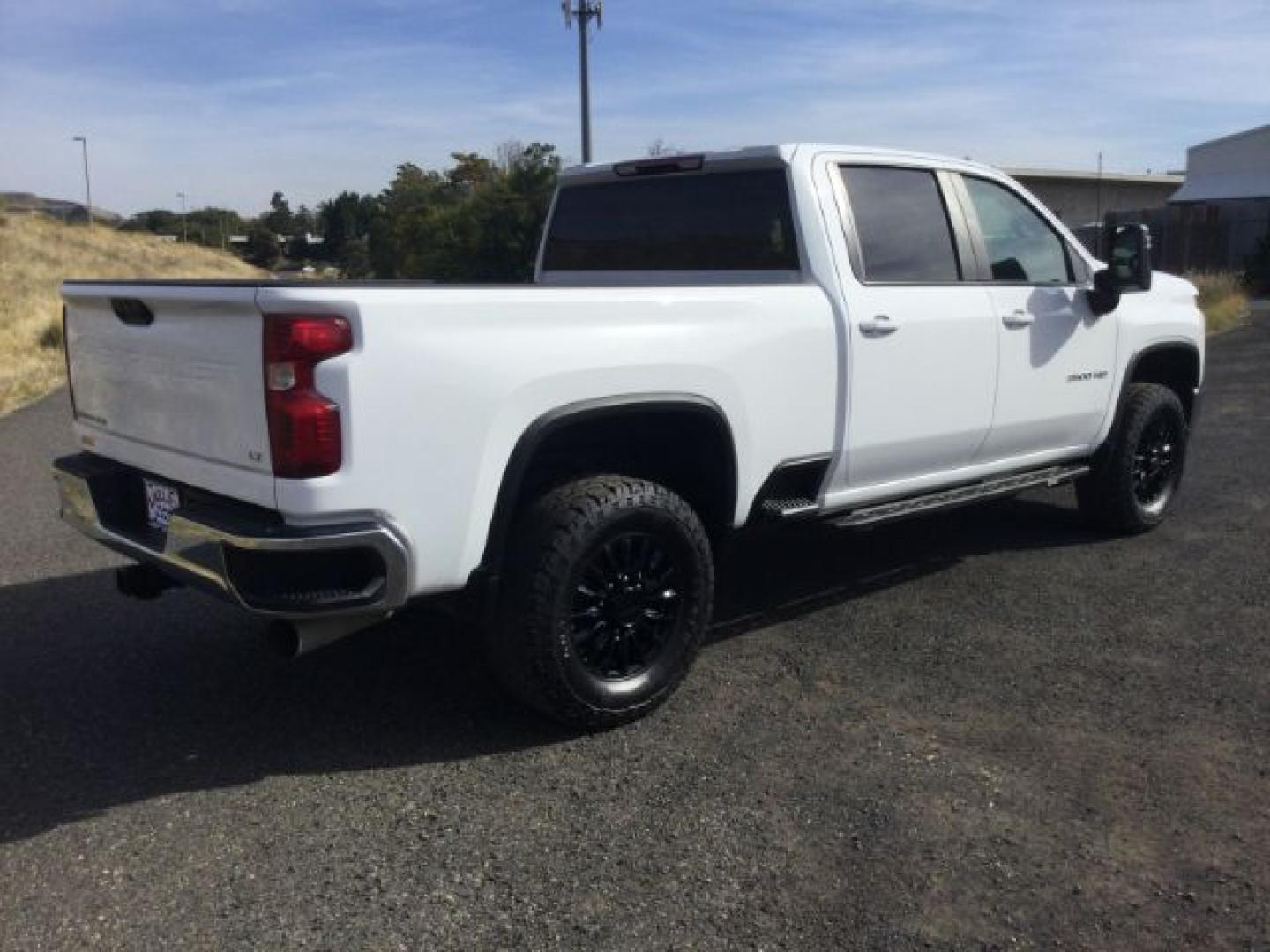2023 Summit White /Jet Black Chevrolet Silverado 3500HD LT (1GC4YTEY4PF) with an Duramax 6.6L V-8 direct injection engine, 10-speed automatic transmission, located at 1801 Main Street, Lewiston, 83501, (208) 743-9371, 46.417065, -117.004799- Photo#15