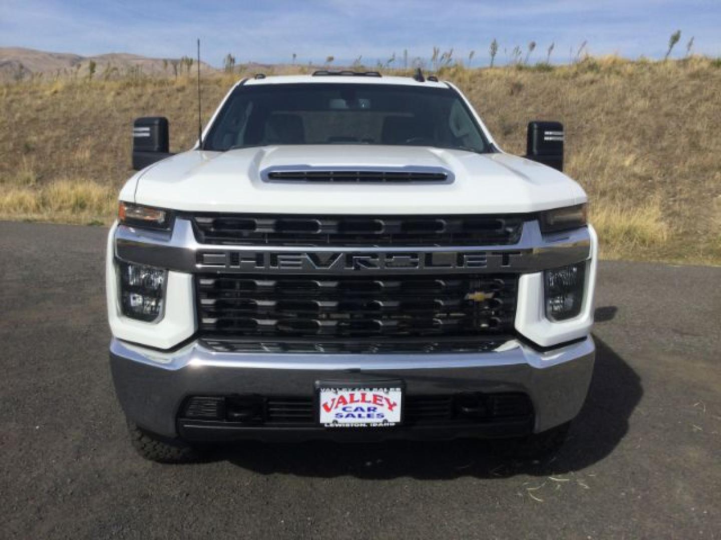 2023 Summit White /Jet Black Chevrolet Silverado 3500HD LT (1GC4YTEY4PF) with an Duramax 6.6L V-8 direct injection engine, 10-speed automatic transmission, located at 1801 Main Street, Lewiston, 83501, (208) 743-9371, 46.417065, -117.004799- Photo#18
